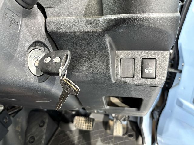 DAIHATSU HIJET TRUCK 4WD 2016 Image 31