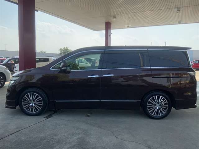 NISSAN ELGRAND 2014 Image 31