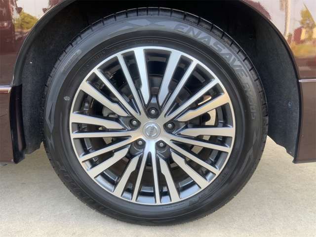 NISSAN ELGRAND 2014 Image 31