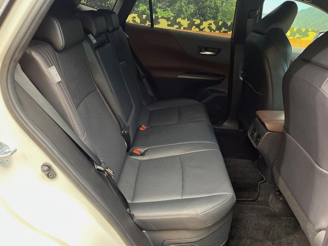 TOYOTA HARRIER HYBRID 2020 Image 31