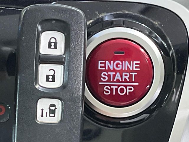 HONDA N BOX 2015 Image 31