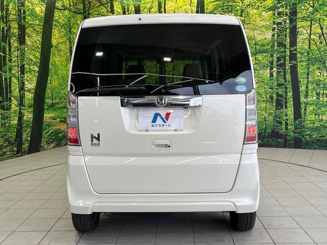 HONDA N BOX 2015 Image 31