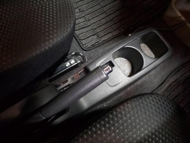 DAIHATSU MIRA E:S 2016 Image 31