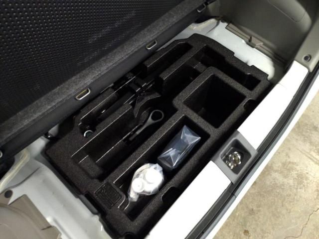 DAIHATSU MIRA E:S 2016 Image 31