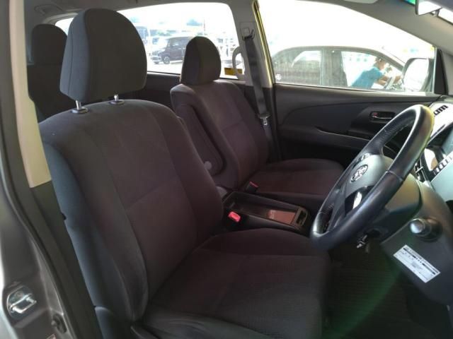 TOYOTA ESTIMA 2012 Image 31