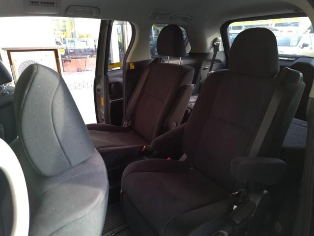 TOYOTA ESTIMA 2012 Image 31