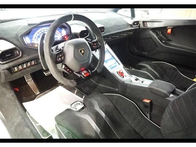 LAMBORGHINI HURACAN 2021 Image 31