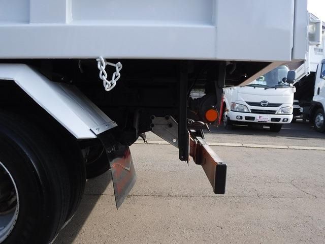 ISUZU FORWARD 2011 Image 31