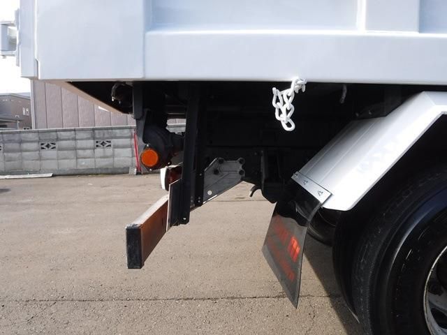 ISUZU FORWARD 2011 Image 31