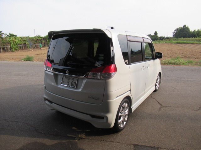 SUZUKI SOLIO BANDIT 2014 Image 31