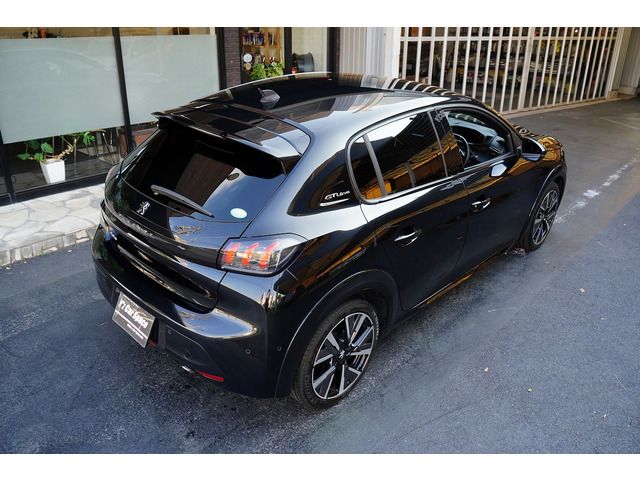 PEUGEOT 208 2020 Image 31