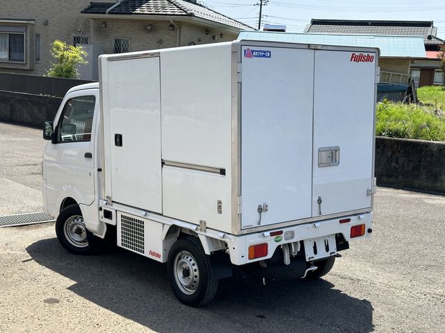 MITSUBISHI MINICAB TRUCK 2015 Image 31
