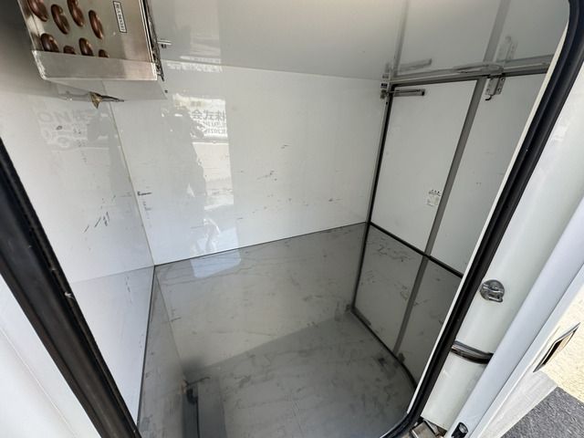 MITSUBISHI MINICAB TRUCK 2015 Image 31