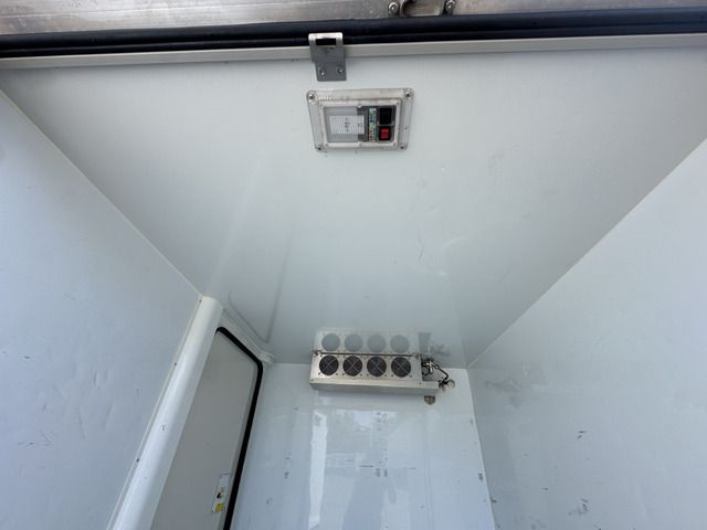 MITSUBISHI MINICAB TRUCK 2015 Image 31