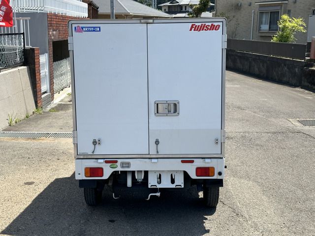 MITSUBISHI MINICAB TRUCK 2015 Image 31