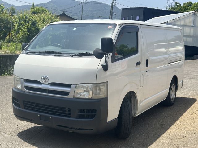 TOYOTA HIACE VAN 2WD 2005 Image 31
