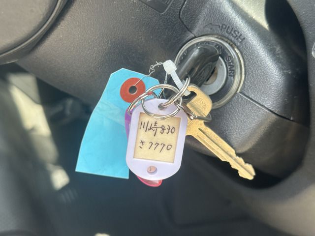 TOYOTA HIACE VAN 2WD 2005 Image 31