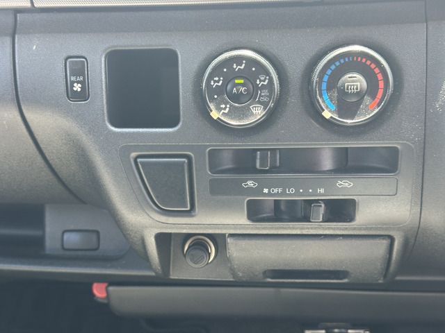 TOYOTA HIACE VAN 2WD 2008 Image 31