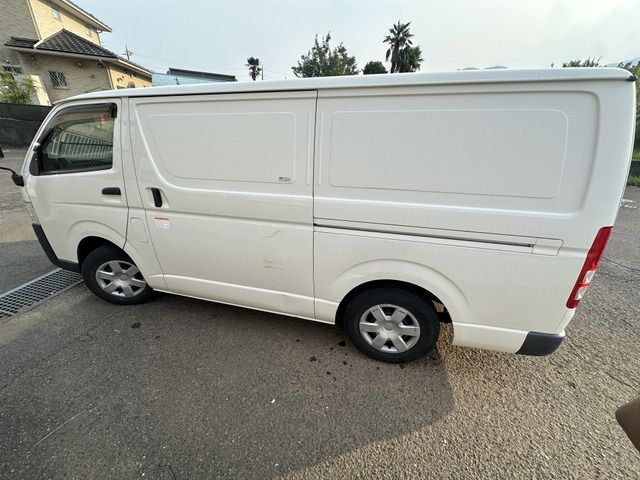TOYOTA HIACE VAN 2WD 2015 Image 31