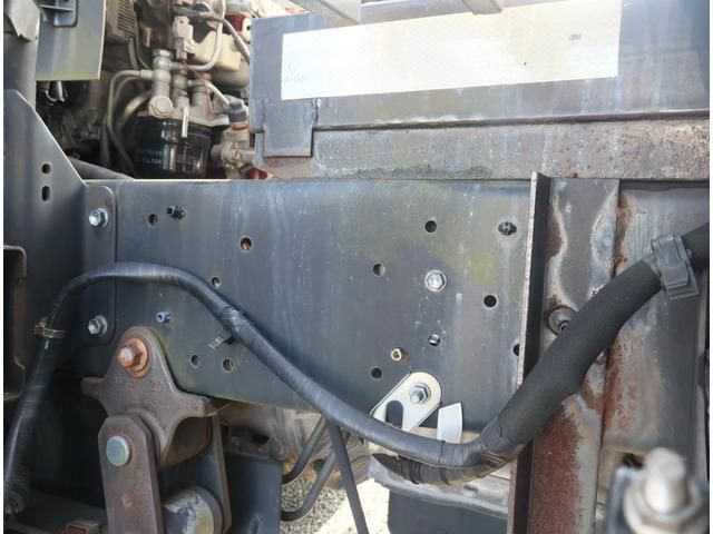 HINO DUTRO 2015 Image 31