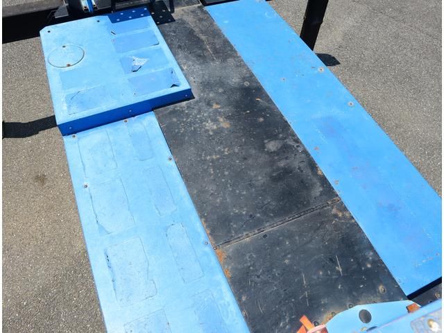 HINO DUTRO 2011 Image 31