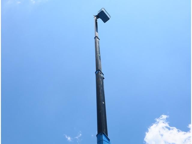 HINO DUTRO 2011 Image 31