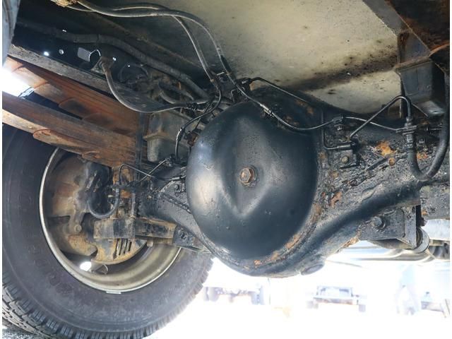 HINO DUTRO 2011 Image 31