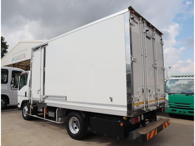 ISUZU ELF 2017 Image 31