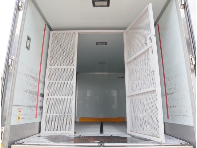 ISUZU ELF 2017 Image 31