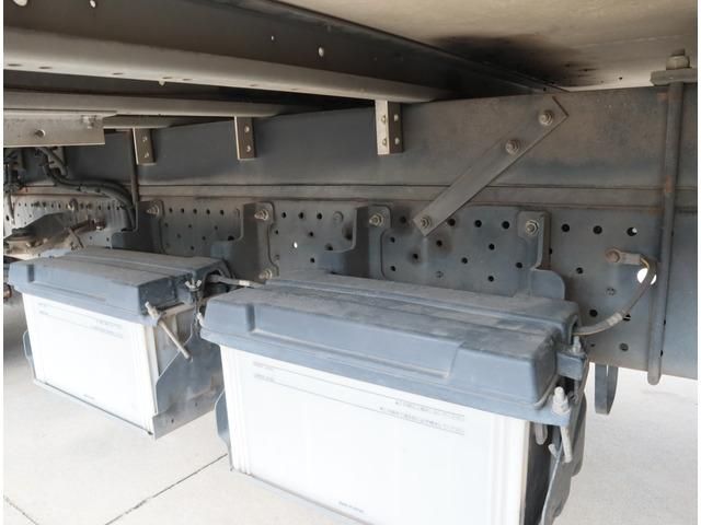 ISUZU ELF 2017 Image 31