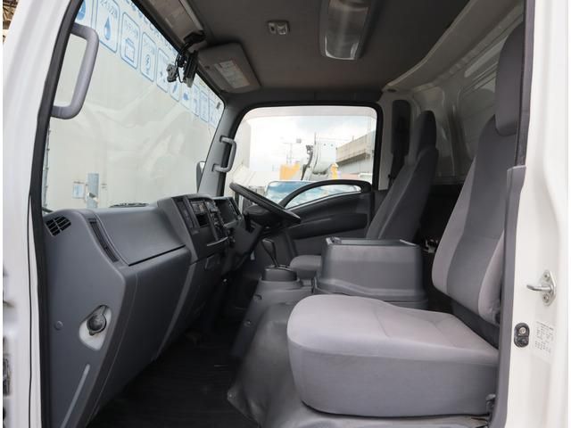 ISUZU ELF 2017 Image 31