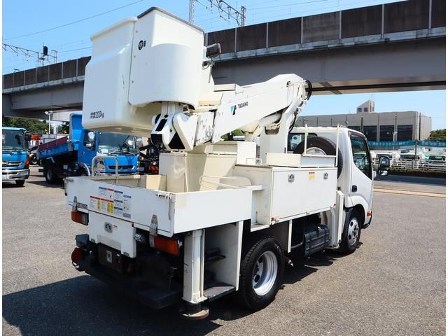 HINO DUTRO 2017 Image 31