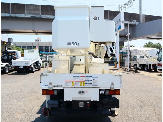 HINO DUTRO 2017 Image 31