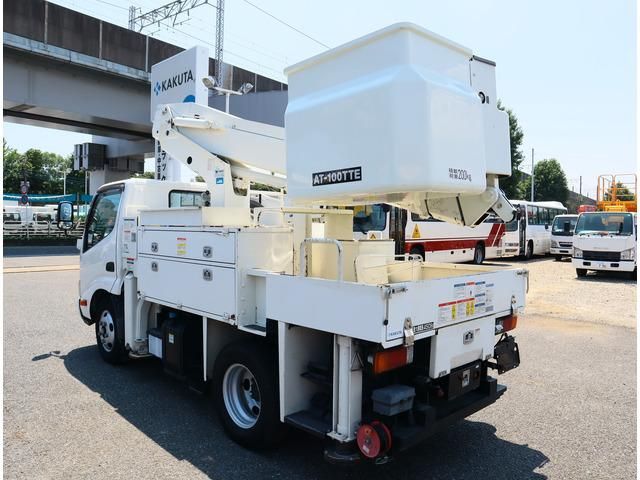 HINO DUTRO 2017 Image 31