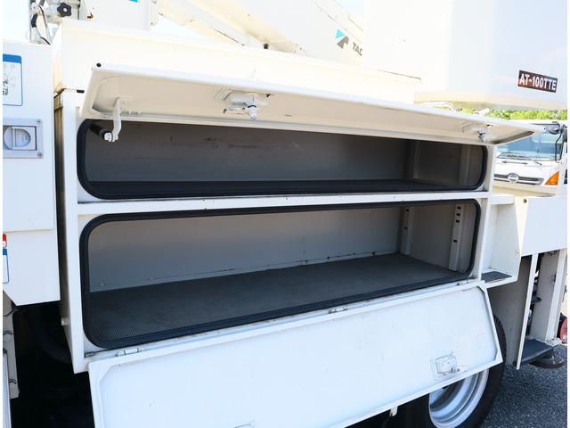 HINO DUTRO 2017 Image 31