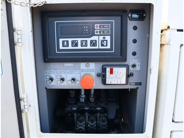 HINO DUTRO 2017 Image 31