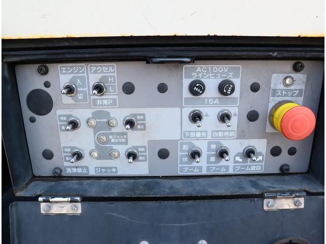 HINO DUTRO 2017 Image 31