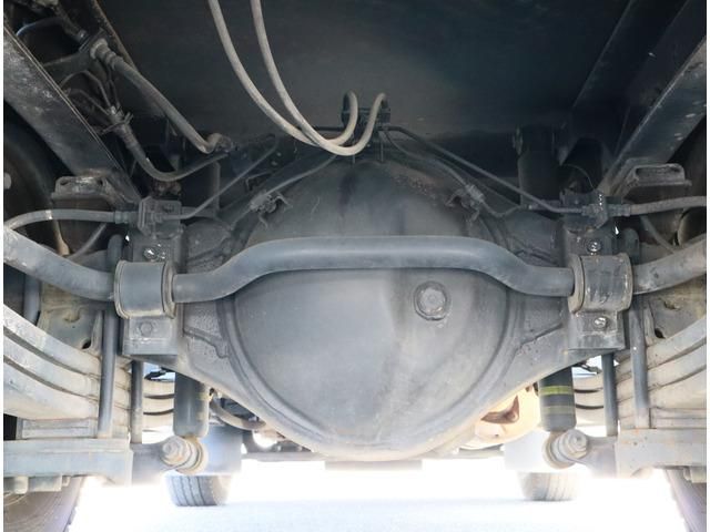 HINO DUTRO 2017 Image 31