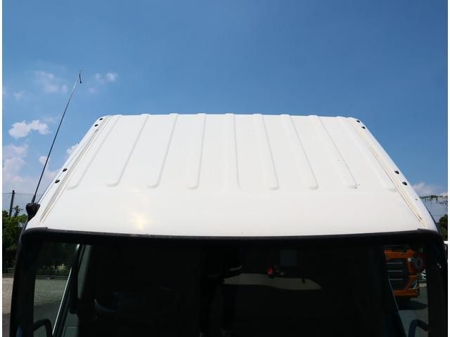 HINO DUTRO 2017 Image 31