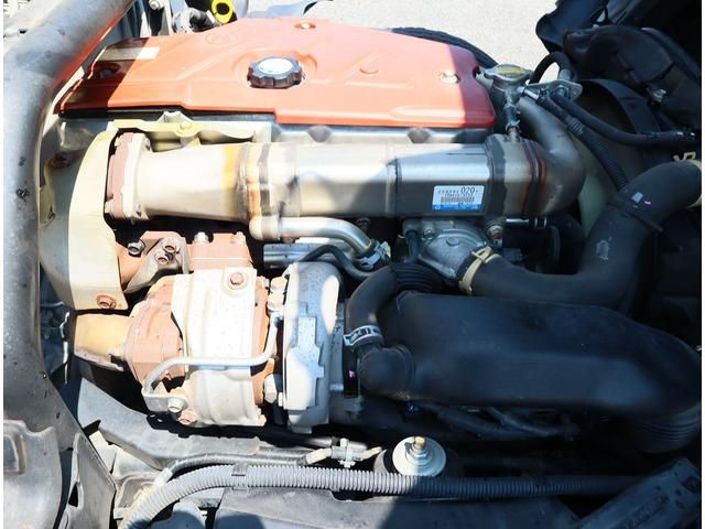 HINO DUTRO 2017 Image 31