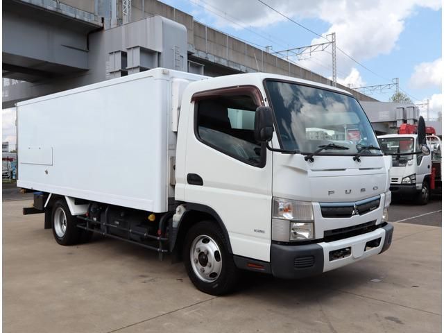 MITSUBISHI CANTER 2017 Image 31