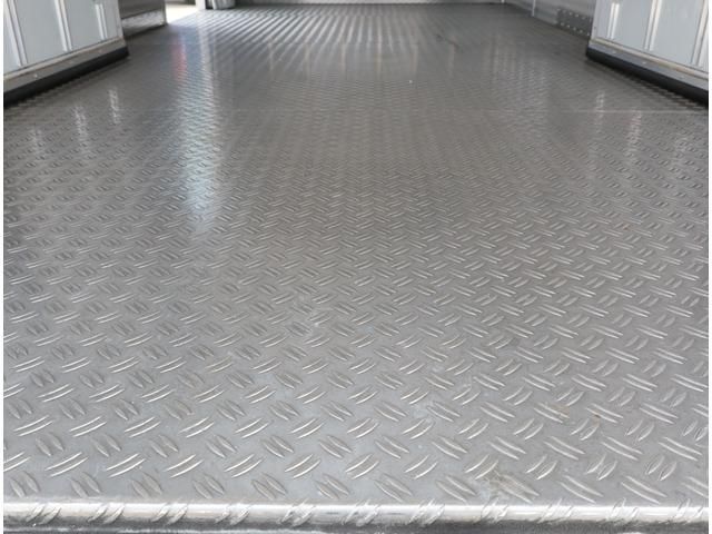 MITSUBISHI CANTER 2017 Image 31