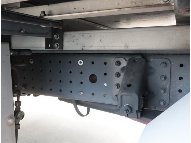 MITSUBISHI CANTER 2017 Image 31