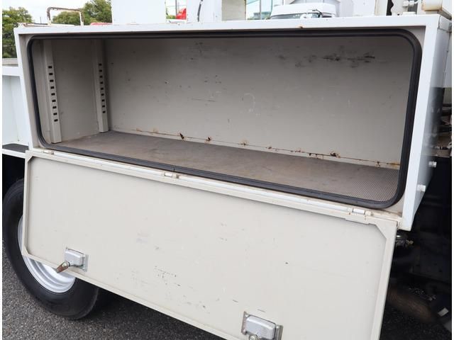 ISUZU ELF 2016 Image 31