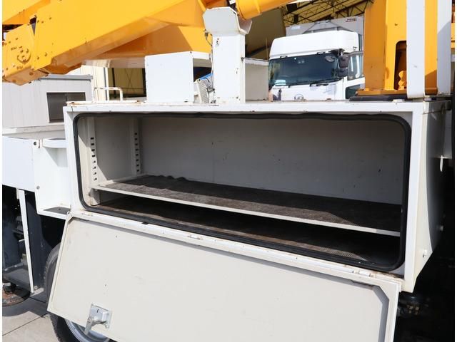 ISUZU ELF 2013 Image 31