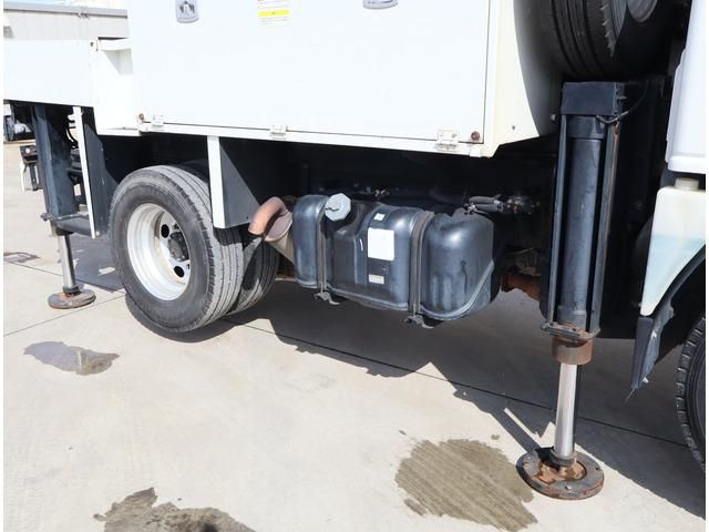 ISUZU ELF 2013 Image 31