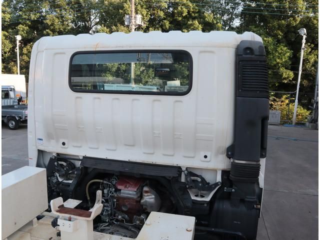 HINO DUTRO 2020 Image 31