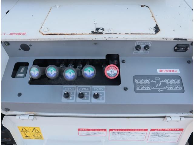 HINO DUTRO 2020 Image 31