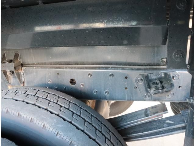 HINO DUTRO 2020 Image 31