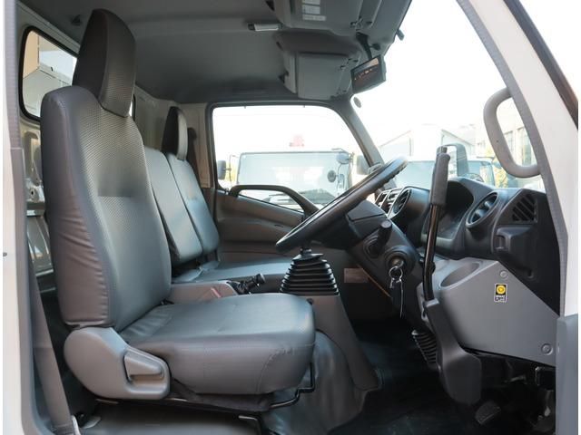 HINO DUTRO 2020 Image 31